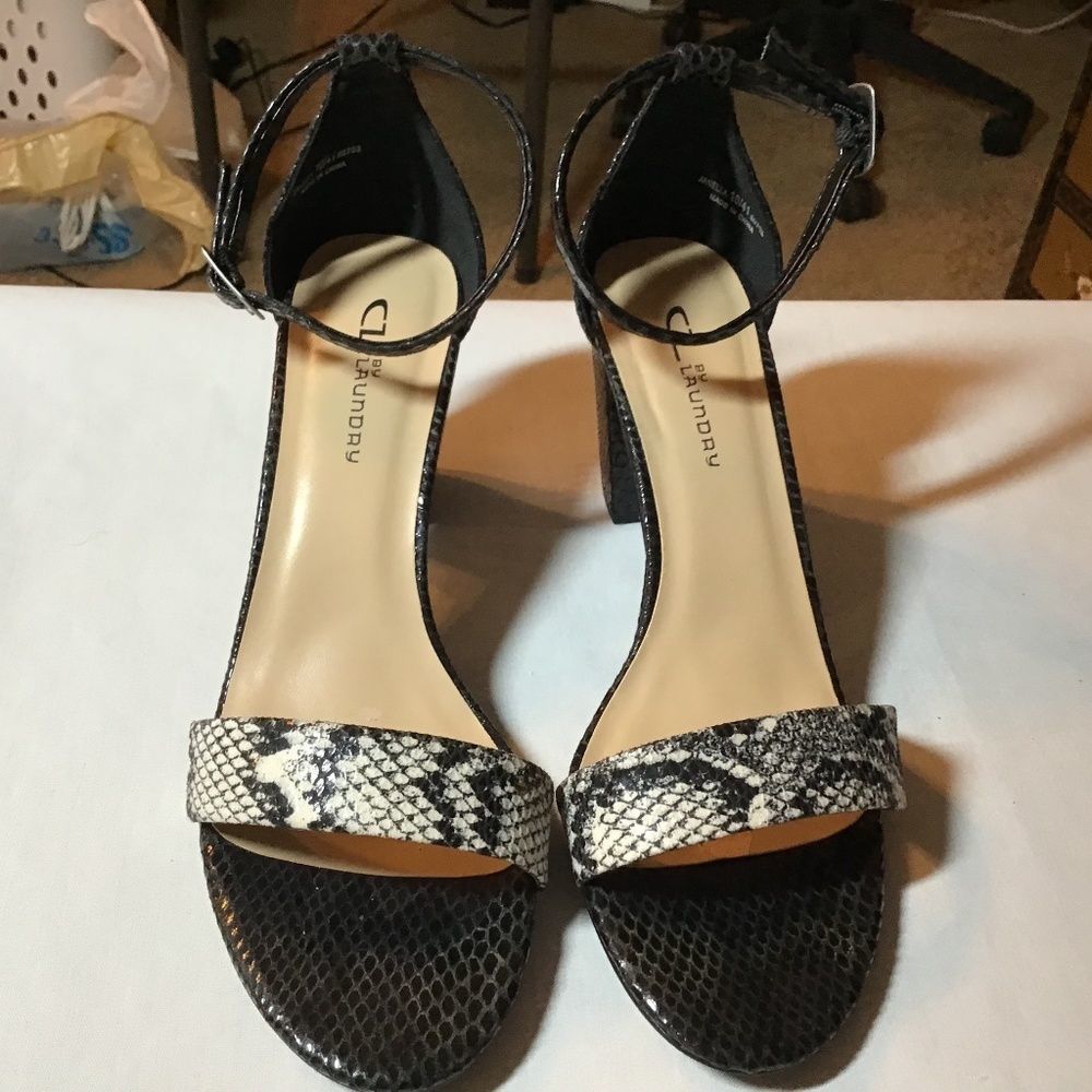 CL Laundry black and white faux snake skin sandal. Size 10